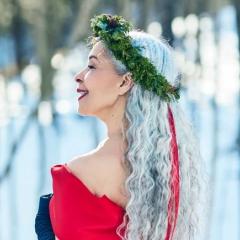 Molly Johnson: This Holiday Season