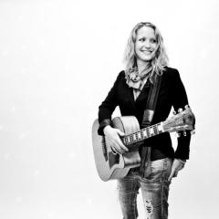 Ring in the New Year with Sarah Smith
