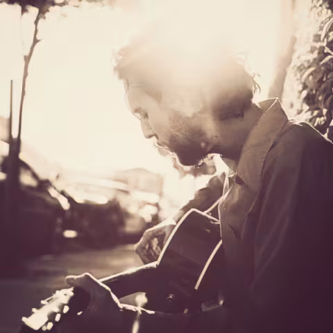 Tony Dekker (of the Great Lake Swimmers)